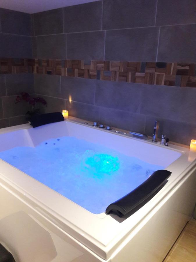 La Romance Normande gîte balnéo, massages, 2 pers. Les Authieux-sur-Calonne Esterno foto