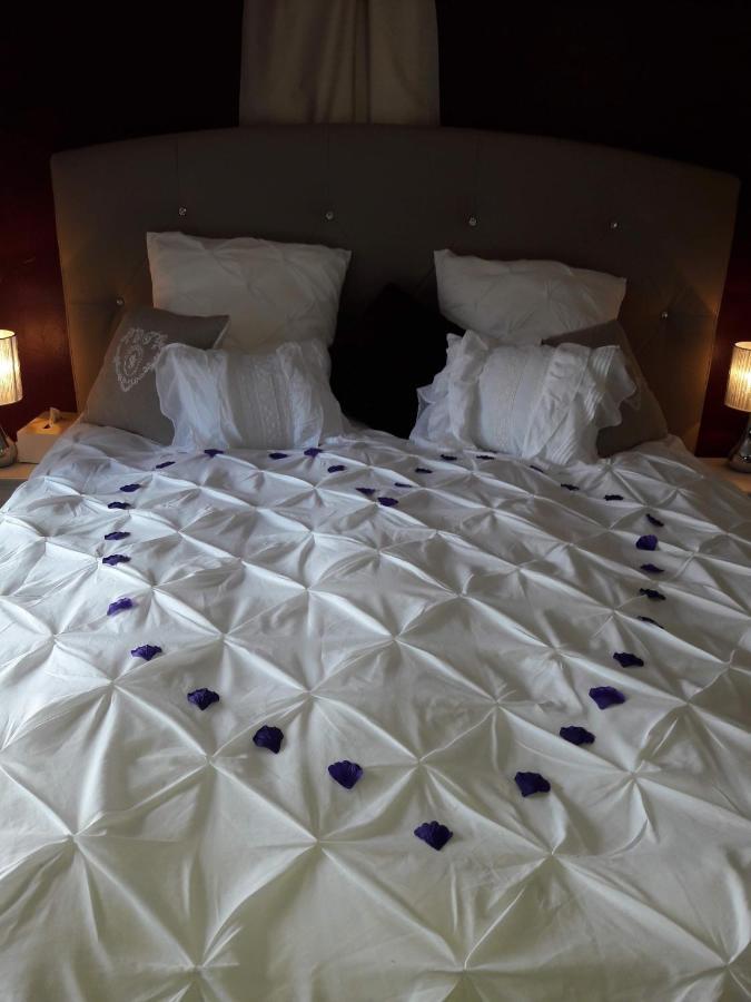 La Romance Normande gîte balnéo, massages, 2 pers. Les Authieux-sur-Calonne Esterno foto